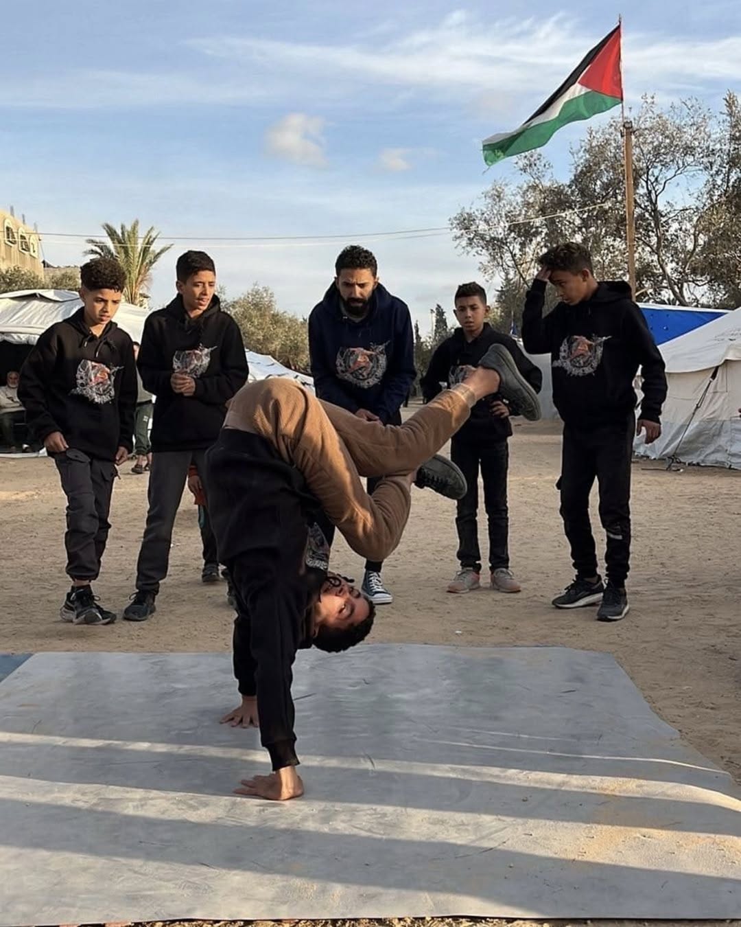 Children participating in interactive games with the Activit team in Gaza